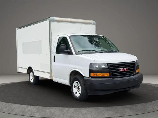2019 GMC Savana Cutaway Work Van