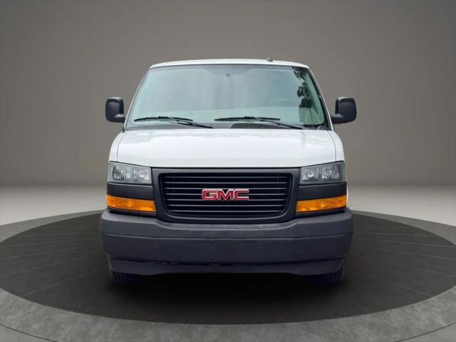 2019 GMC Savana Cutaway Work Van
