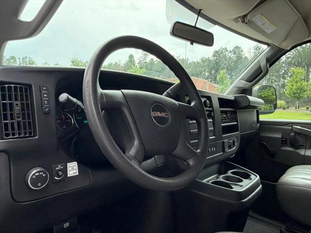 2019 GMC Savana Cutaway Work Van