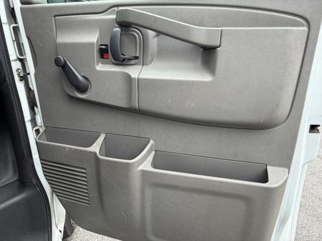 2019 GMC Savana Cutaway Work Van