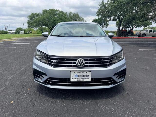 2017 Volkswagen Passat 1.8T R-Line