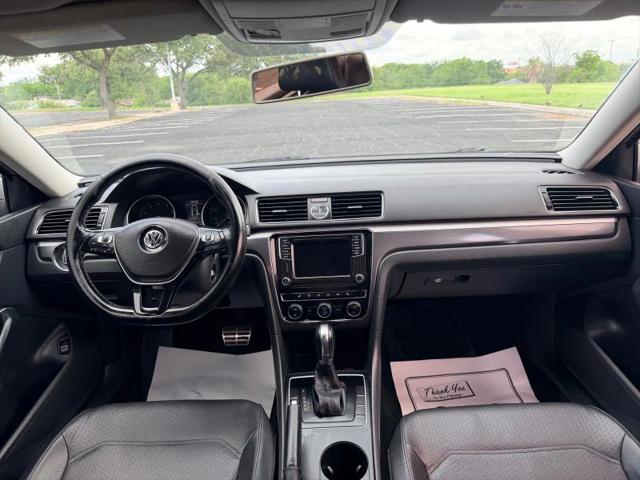 2017 Volkswagen Passat 1.8T R-Line