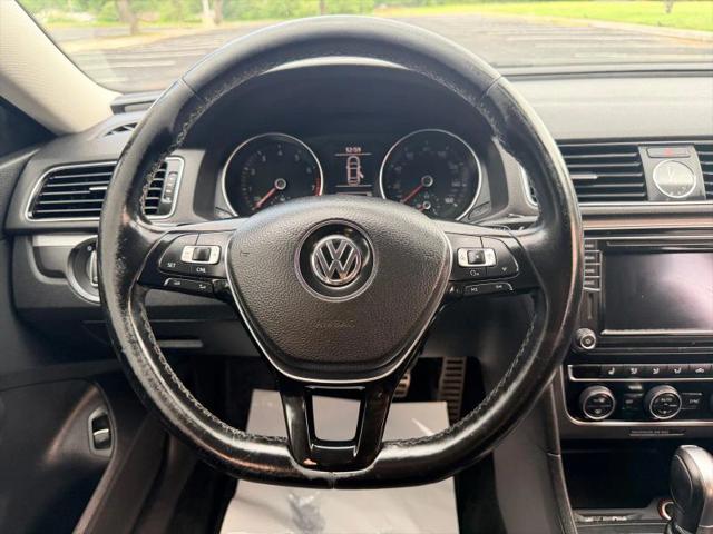 2017 Volkswagen Passat 1.8T R-Line