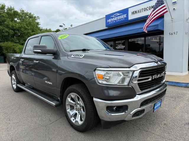 2020 Ram 1500 Big Horn Crew Cab 4x4 5'7" Box