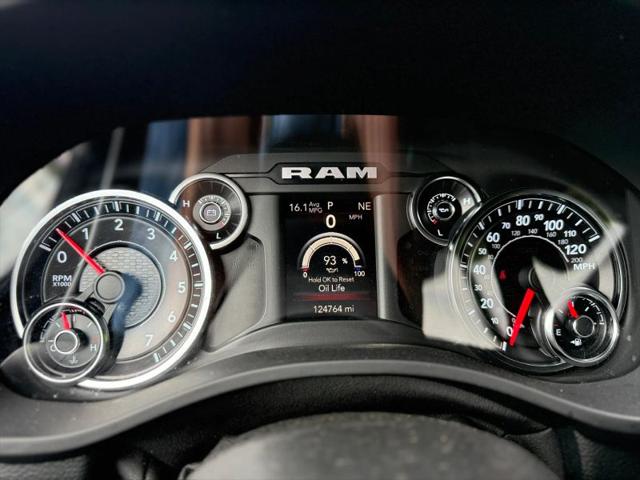 2020 Ram 1500 Big Horn Crew Cab 4x4 5'7" Box