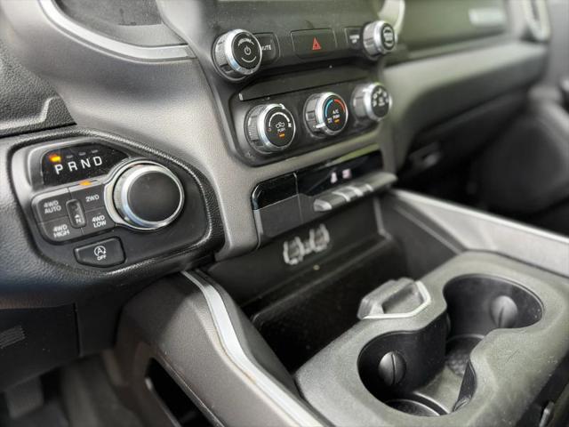 2020 Ram 1500 Big Horn Crew Cab 4x4 5'7" Box