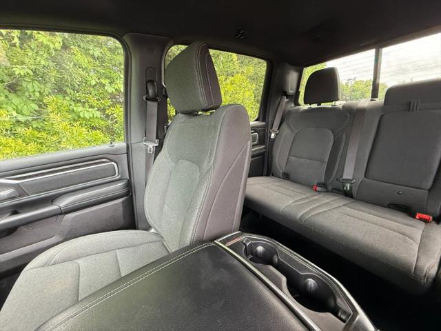 2020 Ram 1500 Big Horn Crew Cab 4x4 5'7" Box