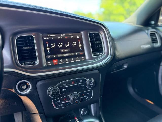 2022 Dodge Charger SXT RWD