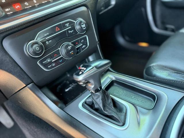 2022 Dodge Charger SXT RWD
