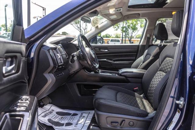2022 Nissan Pathfinder SV 4WD