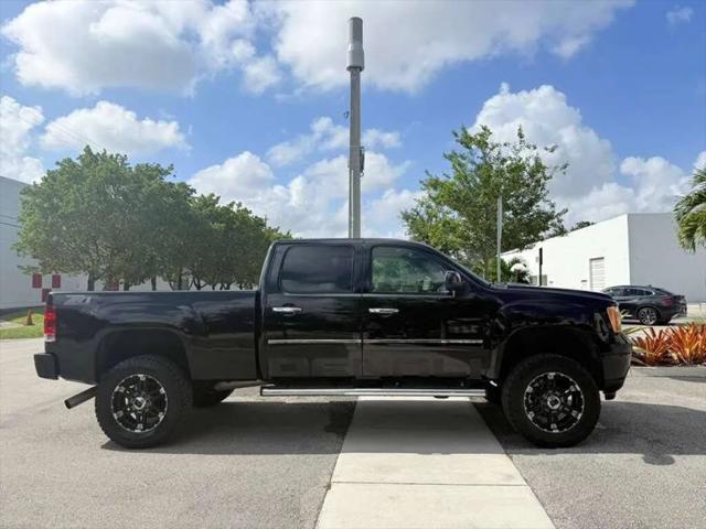 2011 GMC Sierra 2500HD Denali