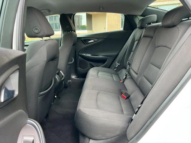 2017 Chevrolet Malibu 1LT