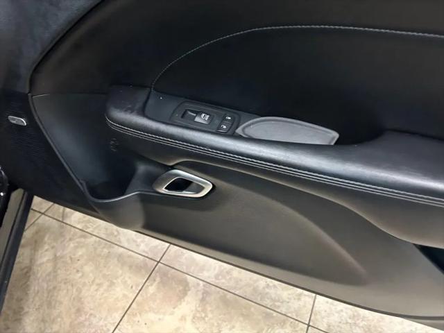 2017 Dodge Challenger SXT Plus
