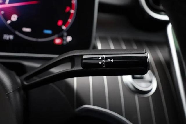 2024 Mercedes-Benz C-CLASS C 300 C 300