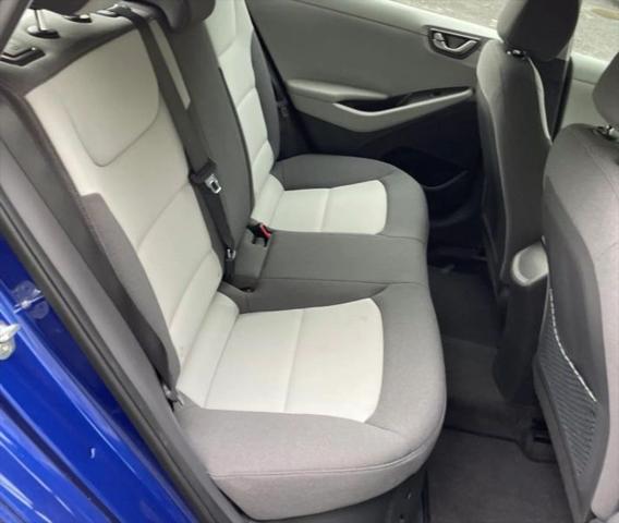 2020 Hyundai IONIQ Hybrid Blue