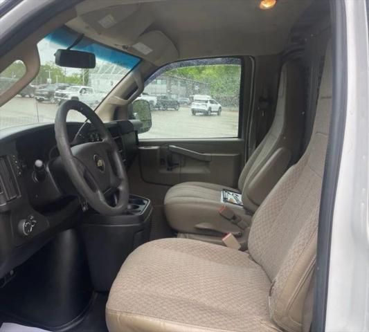2017 Chevrolet Express Work Van