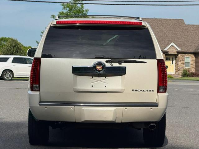 2014 Cadillac Escalade Luxury