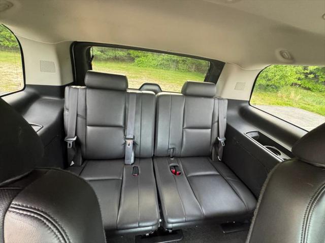 2014 Cadillac Escalade Luxury