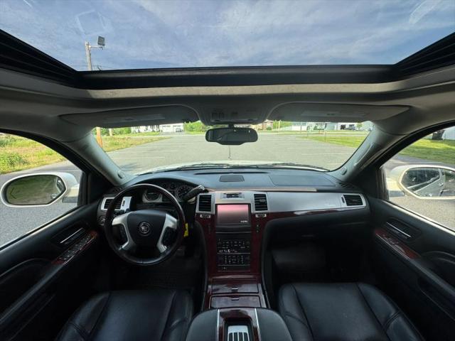 2014 Cadillac Escalade Luxury