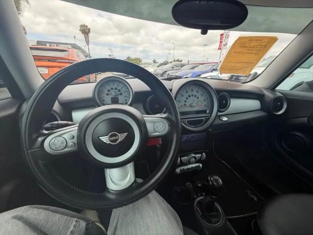2010 MINI Cooper Cooper