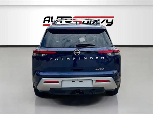 2022 Nissan Pathfinder Platinum 2WD
