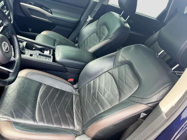 2022 Nissan Pathfinder Platinum 2WD