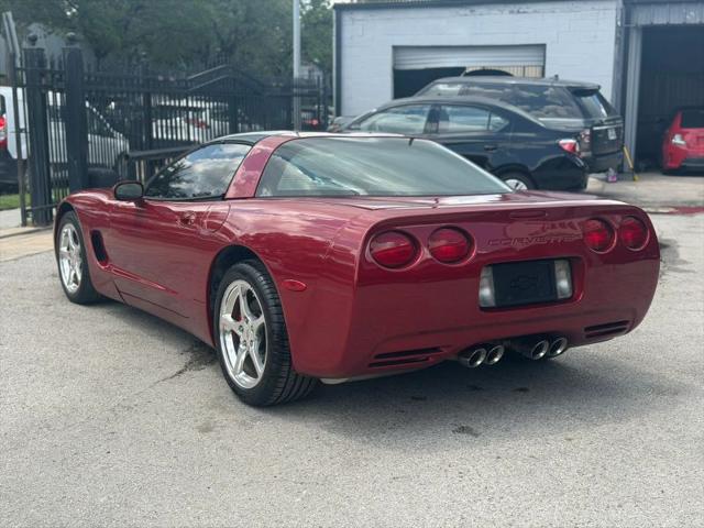 2004 Chevrolet Corvette Base