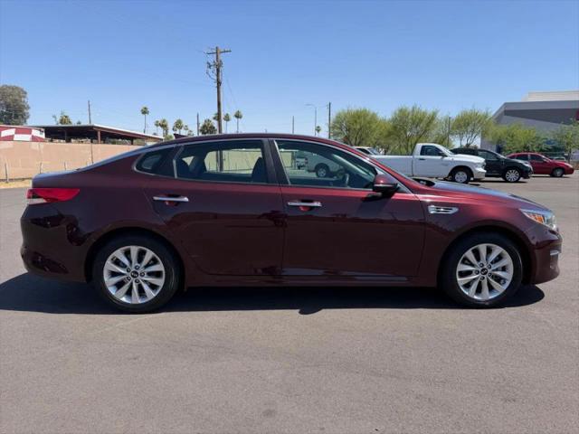 2017 Kia Optima LX