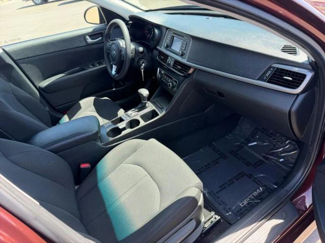 2017 Kia Optima LX