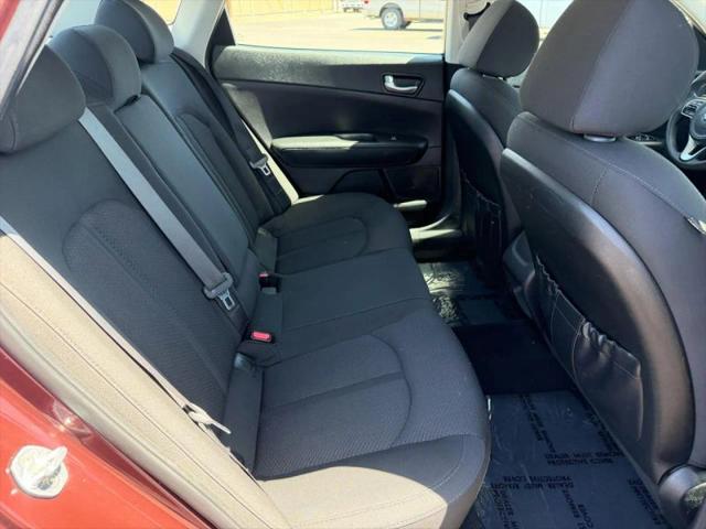 2017 Kia Optima LX