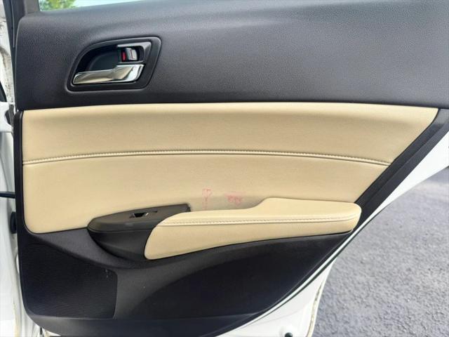 2016 Acura ILX Technology Plus Package