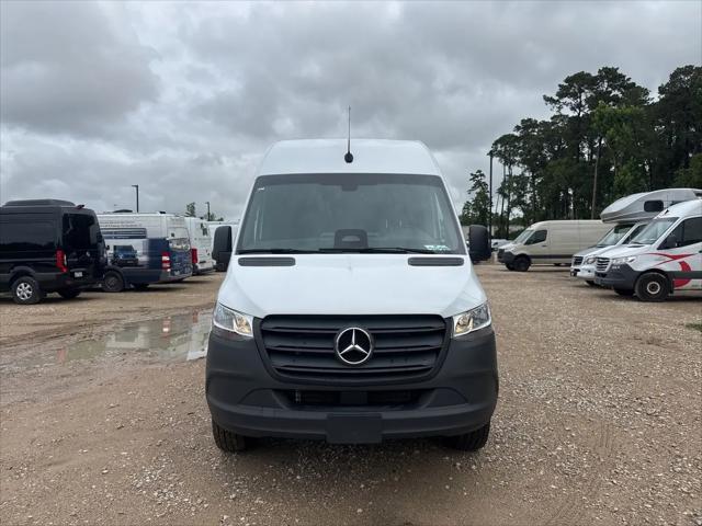 2025 Mercedes-Benz Sprinter 2500 High Roof 4-Cyl Diesel HO