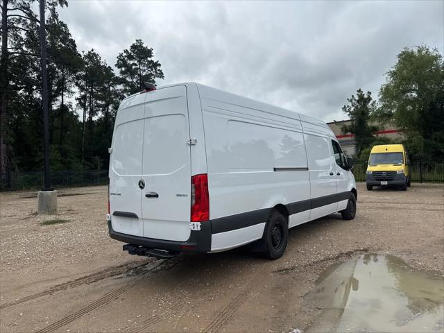 2025 Mercedes-Benz Sprinter 2500 High Roof 4-Cyl Diesel HO