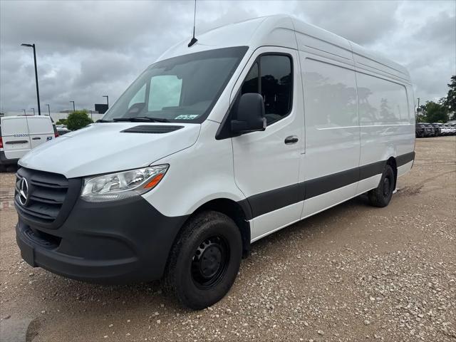 2025 Mercedes-Benz Sprinter 2500 High Roof 4-Cyl Diesel HO