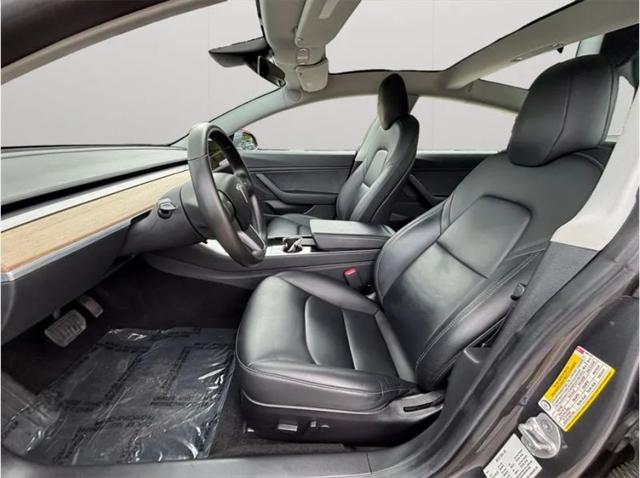 2019 Tesla Model 3 Standard Range