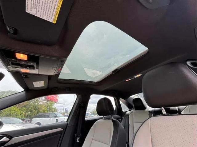 2021 Volkswagen Jetta 1.4T R-Line
