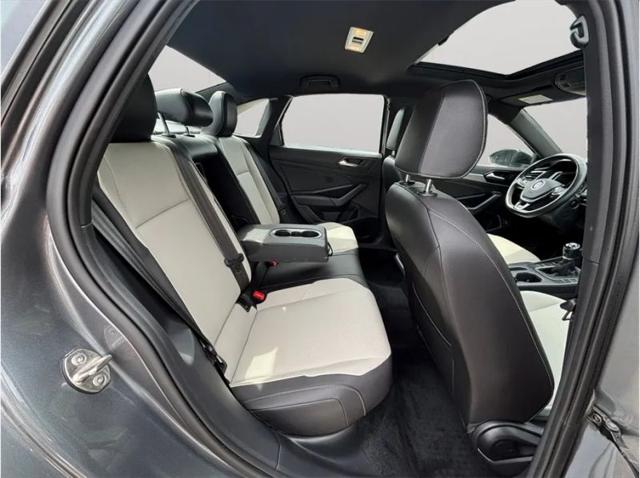 2021 Volkswagen Jetta 1.4T R-Line
