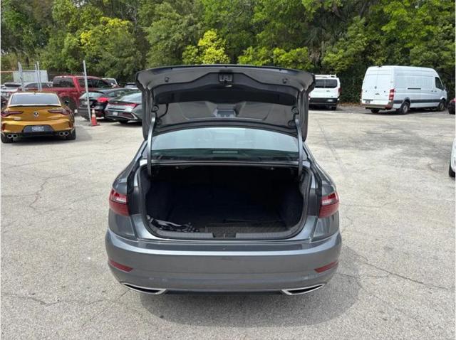 2021 Volkswagen Jetta 1.4T R-Line