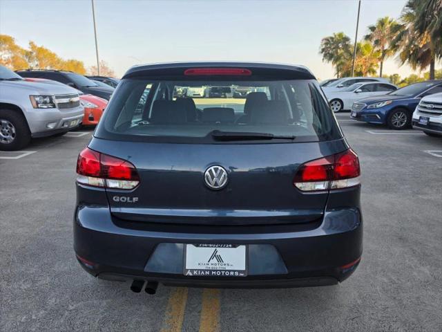 2013 Volkswagen Golf 2.5L 4-Door