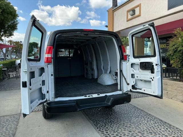 2020 Chevrolet Express Cargo Van RWD 2500 Extended Wheelbase WT