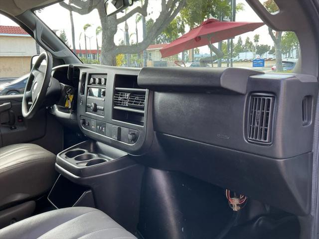2020 Chevrolet Express Cargo Van RWD 2500 Extended Wheelbase WT