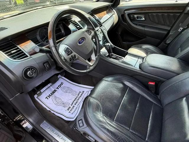 2018 Ford Taurus Limited