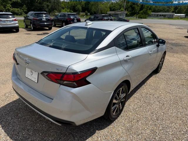 2021 Nissan Versa SV Xtronic CVT