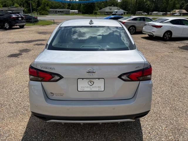 2021 Nissan Versa SV Xtronic CVT