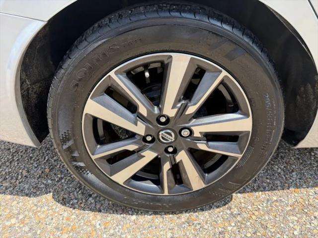 2021 Nissan Versa SV Xtronic CVT