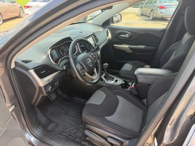 2017 Jeep Cherokee Altitude FWD