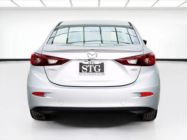 2018 Mazda Mazda3 Touring