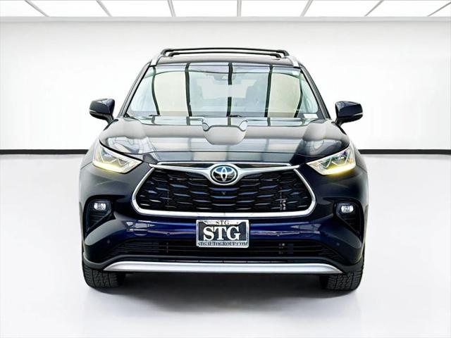 2021 Toyota Highlander Platinum