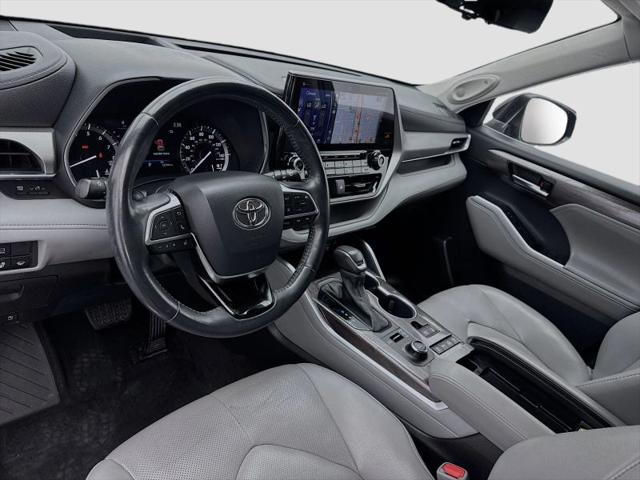 2021 Toyota Highlander Platinum