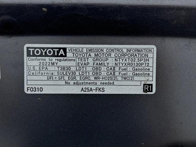 2022 Toyota RAV4 LE
